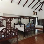 Joldal Lakeside Homestay