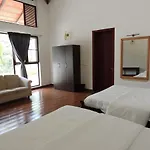 Joldal Lakeside Homestay