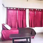 New Empire Lodge