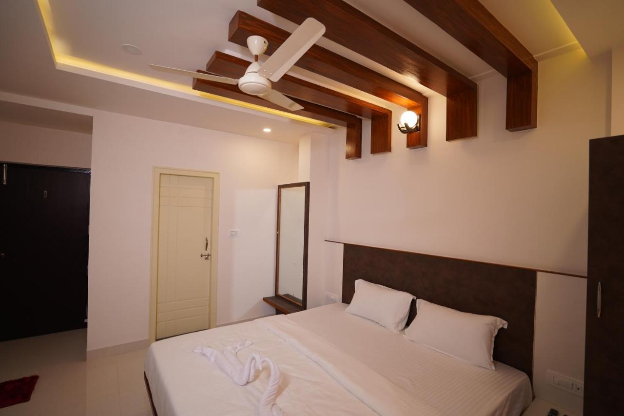 Dc Comforts Hotel Chikmagalur