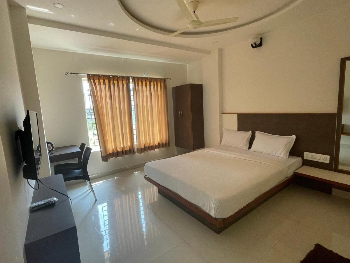Dc Comforts Hotel Chikmagalur