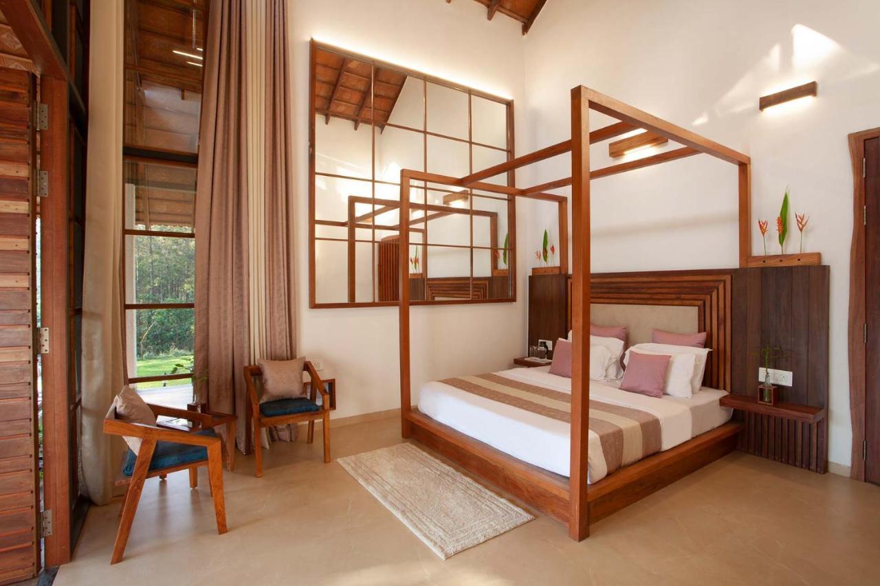 Stayvista At Cedar - Strelitzia 2bhk With Breakfast And Jacuzzi Villa