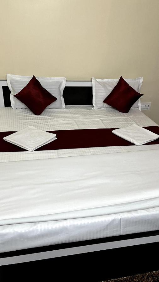 Dundubhi Service Country house