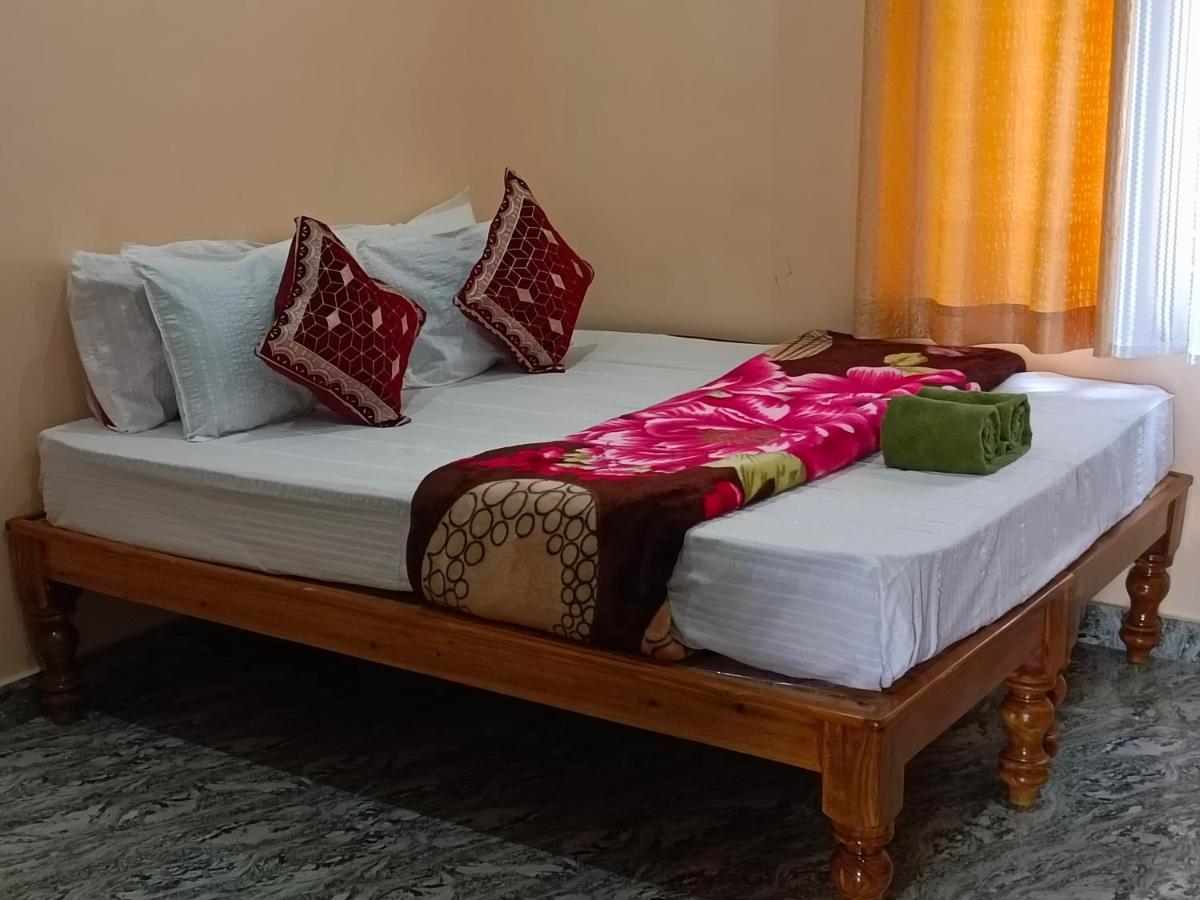 Nidagodu Homestay *