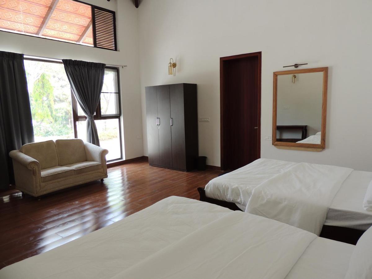 Homestay Joldal Lakeside Homestay