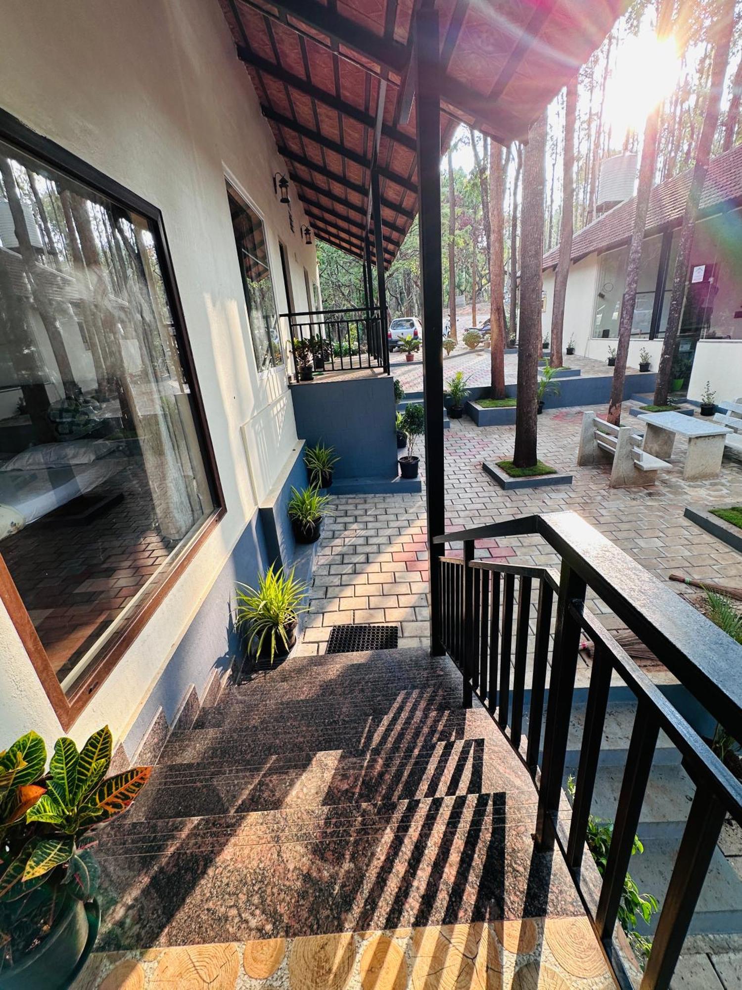 Homestay Janani Eco *