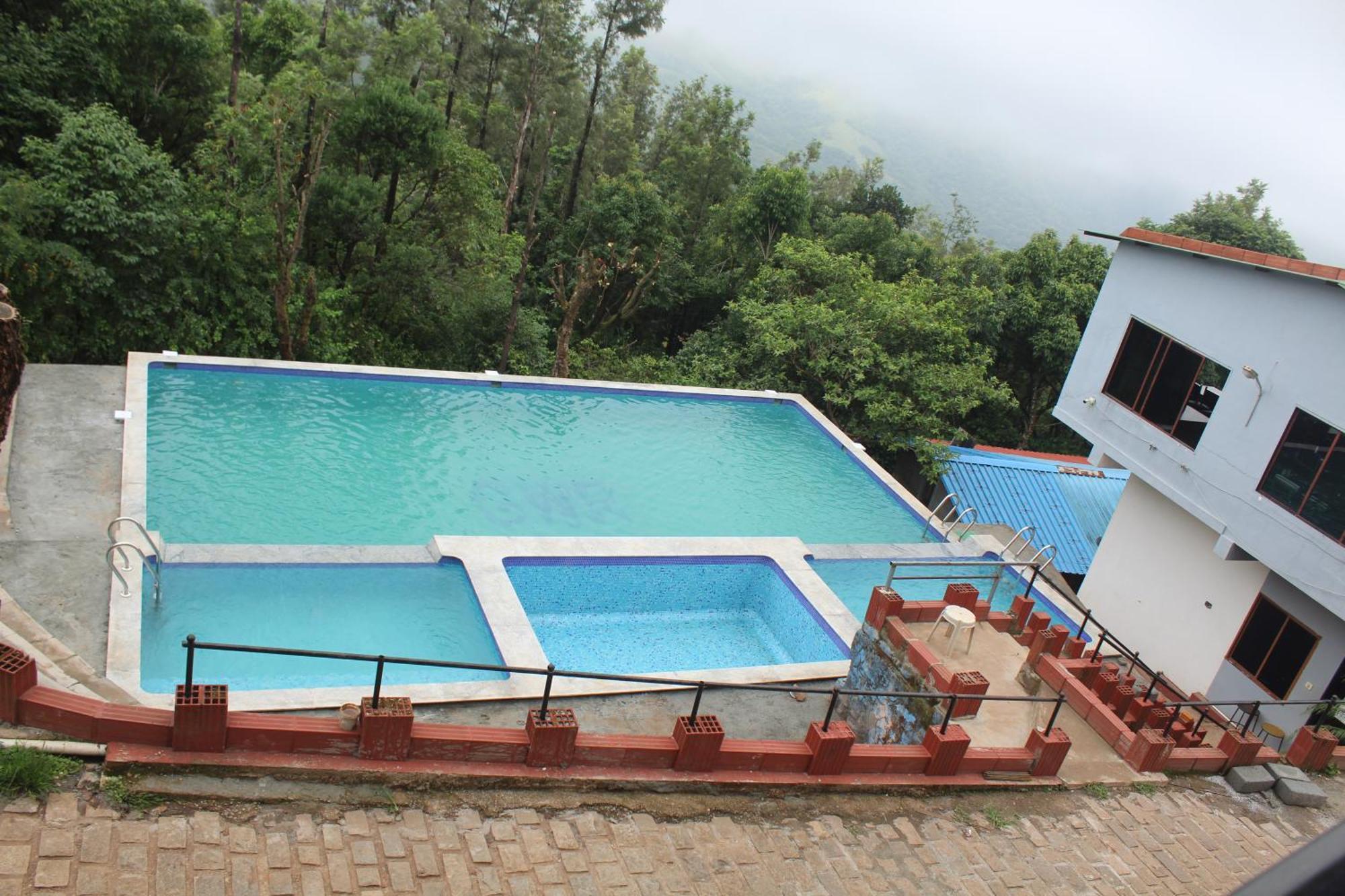 Resort The Greenwood - Escape To Tranquil Mountain Views