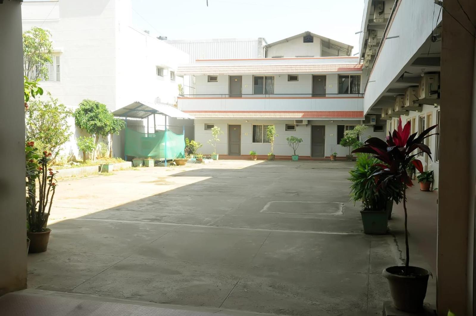 The Vishnu Residency Hotel 2*