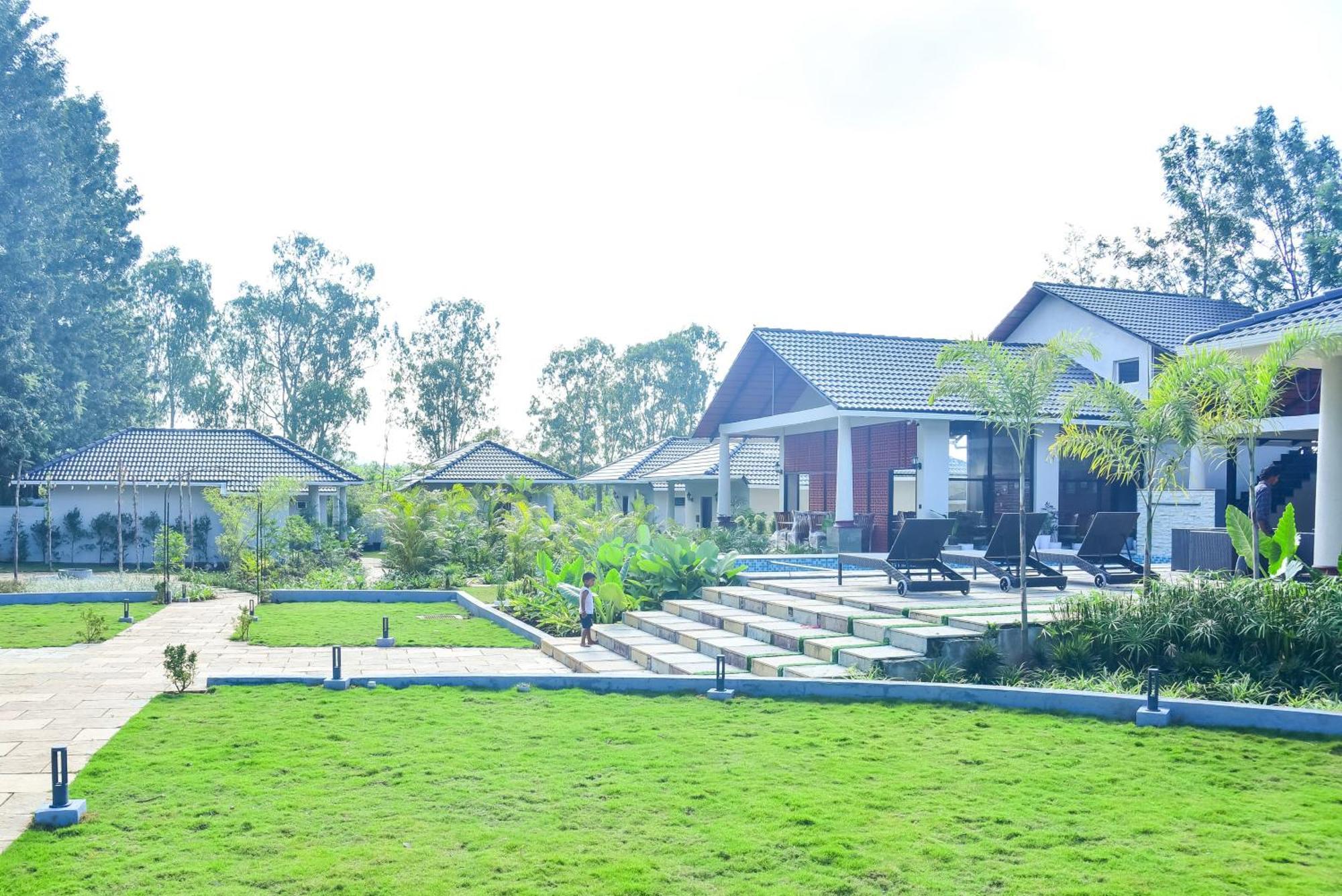 The Fernhill Luxury Resort *