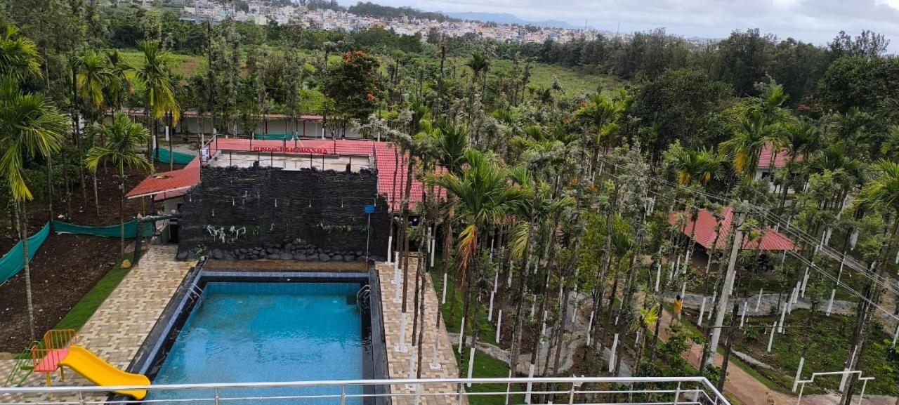 Punam Paravasha Resort *