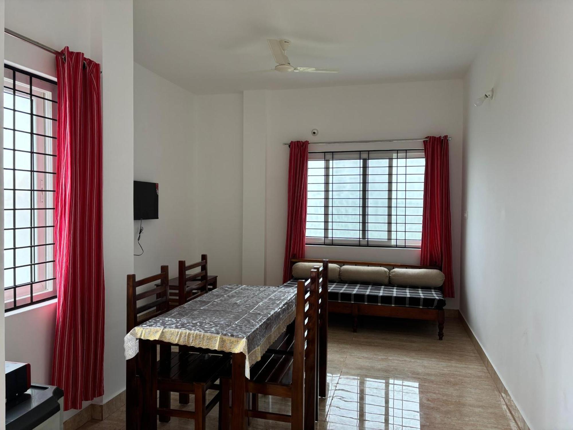 Kamal Nivas Service Apertments Apartment Chikmagalur