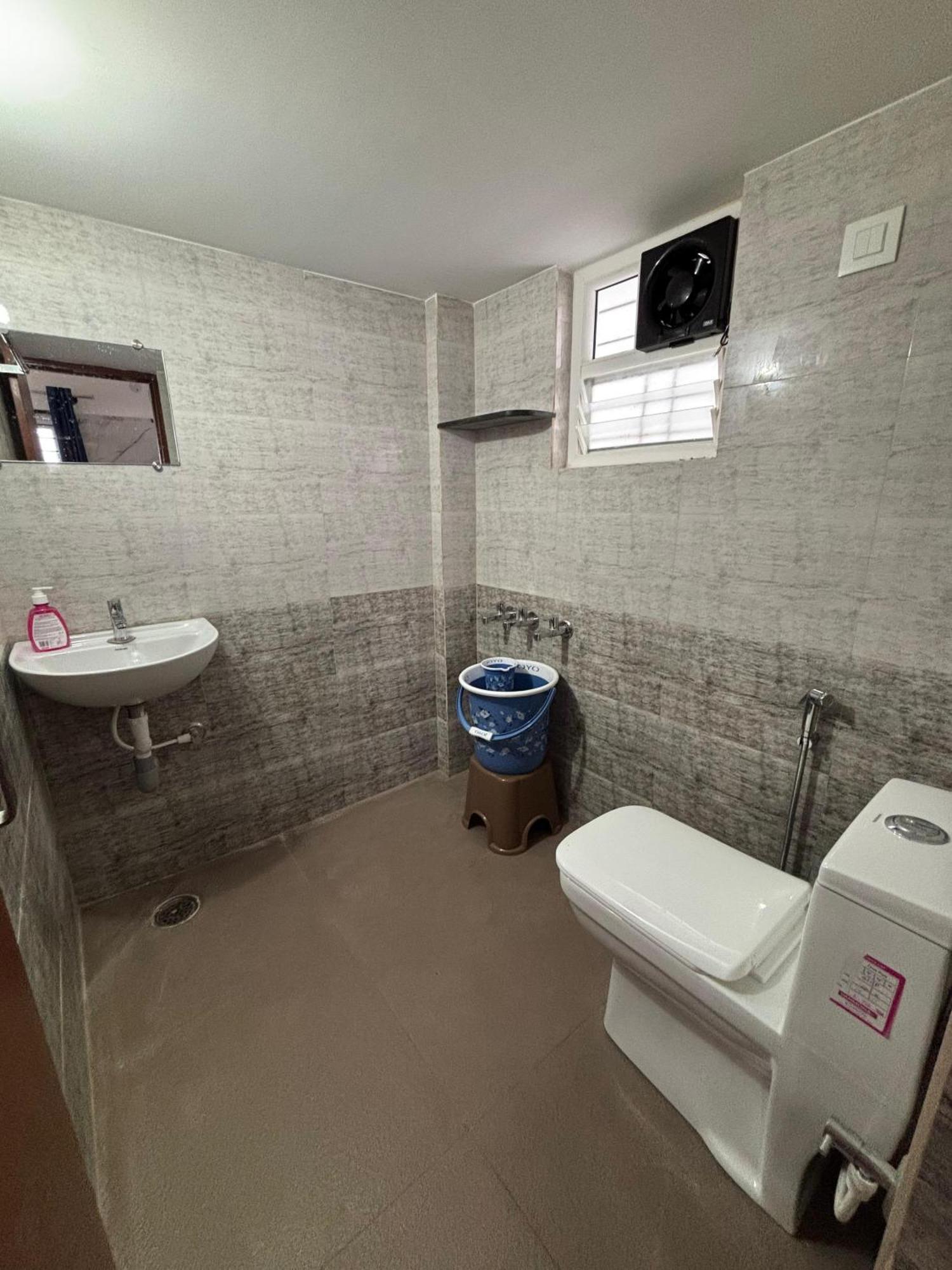 Apartment Kamal Nivas Service Apertments Chikmagalur