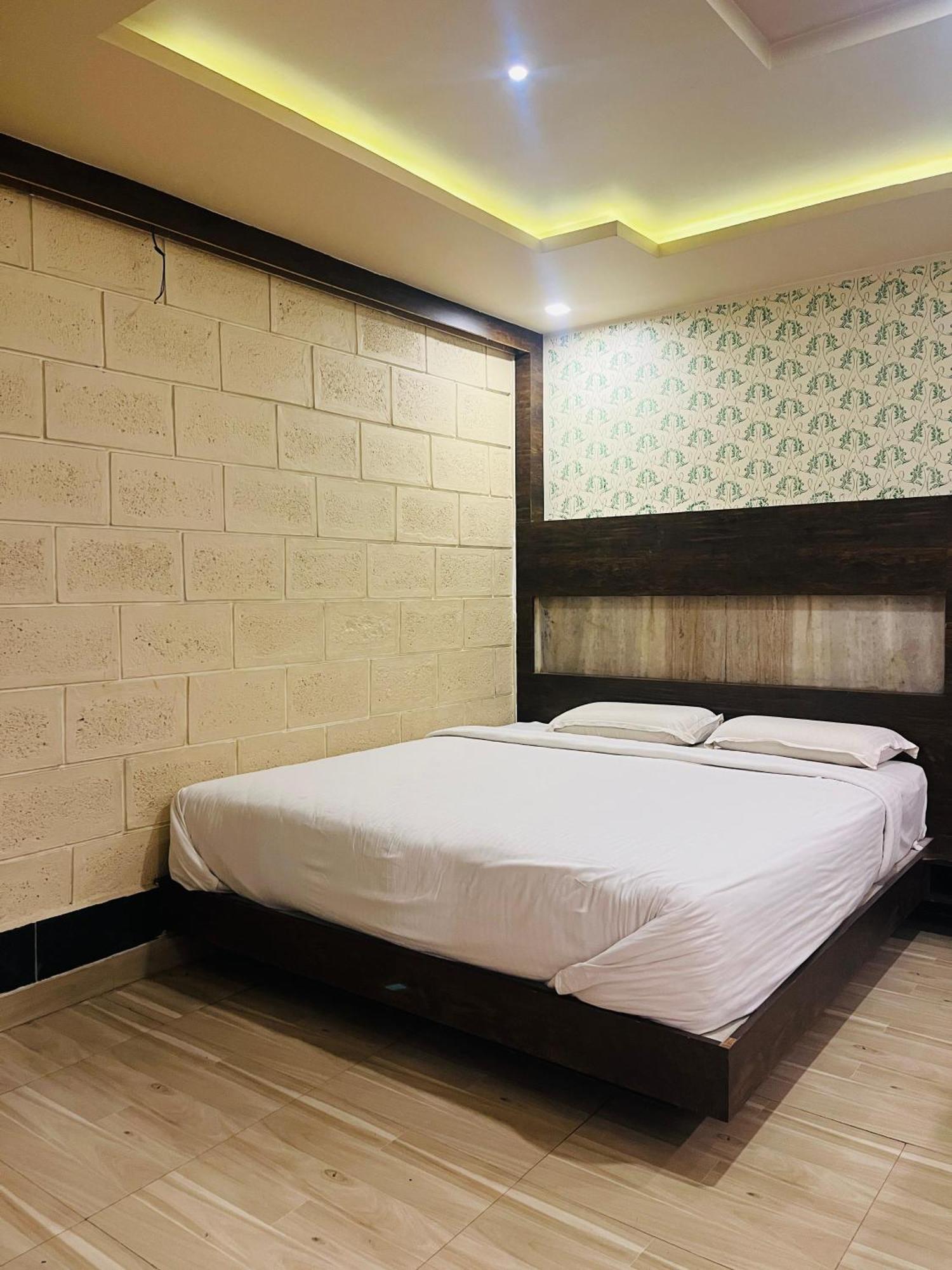 Apartment Taj Residency *