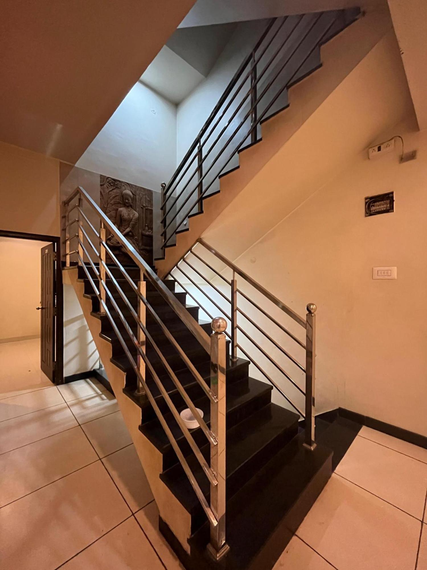 Apartment Taj Residency