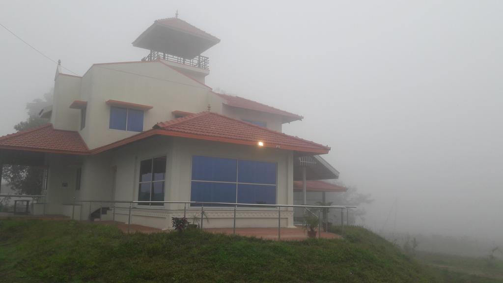 Homestay Holiday Inn Home Chikmagalur