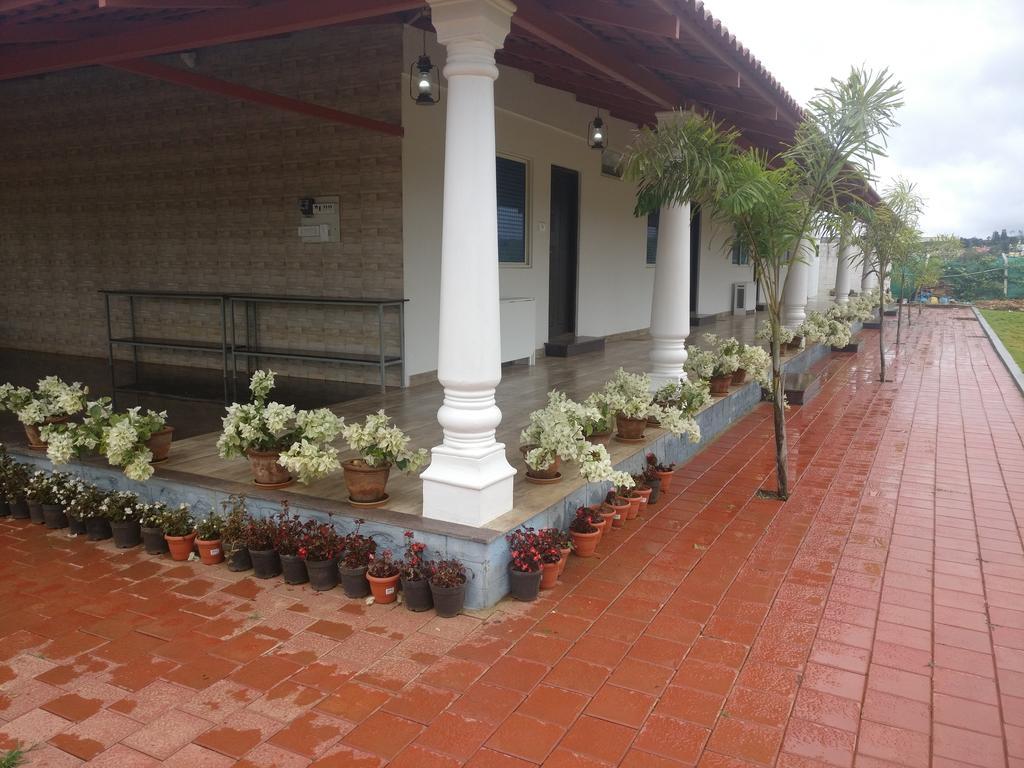 Bougainvillea Homestay
