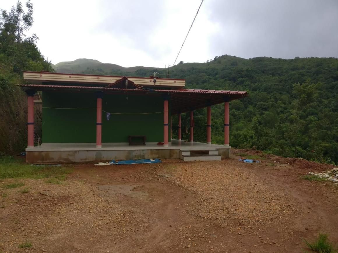 Homestay Vamoose Satish Mullodi